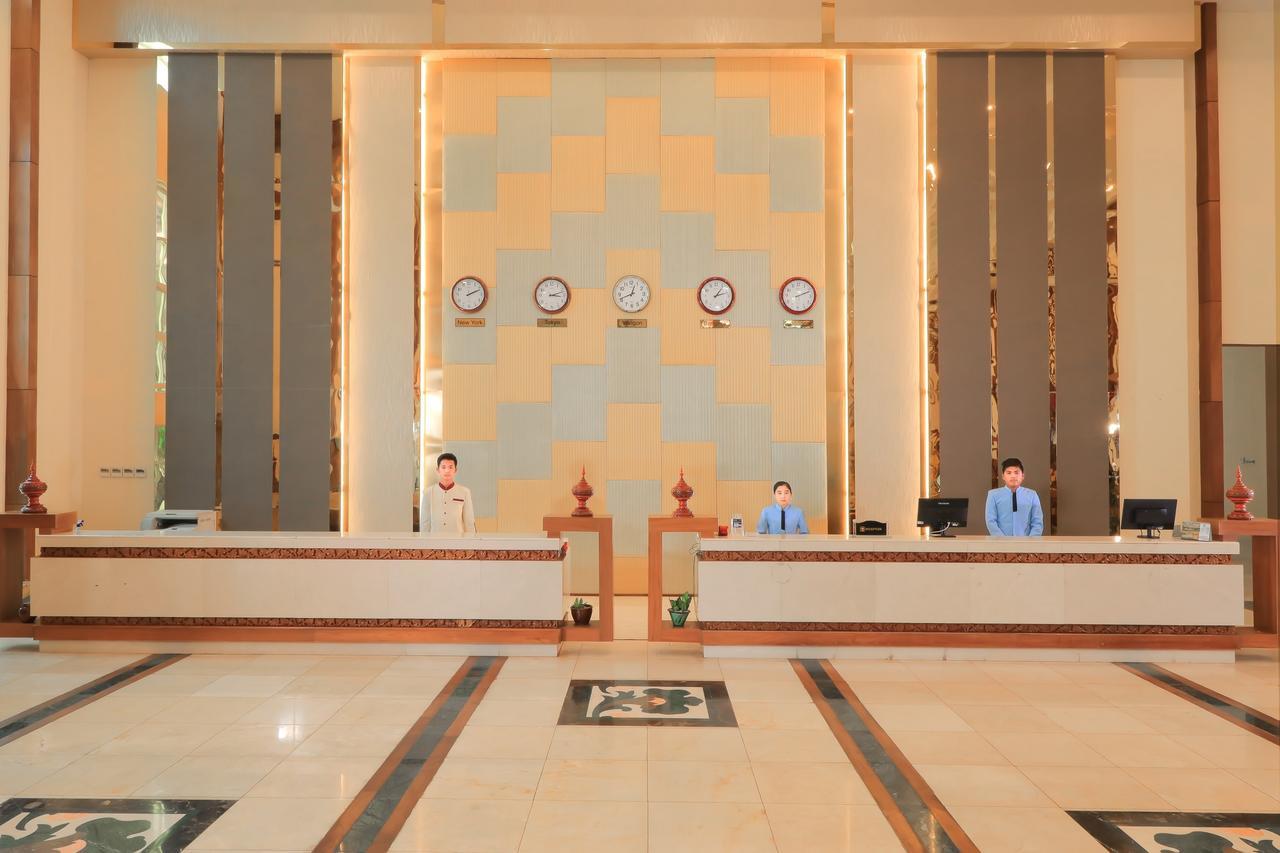 The Hotel Grand Ace Naypyidaw Eksteriør bilde